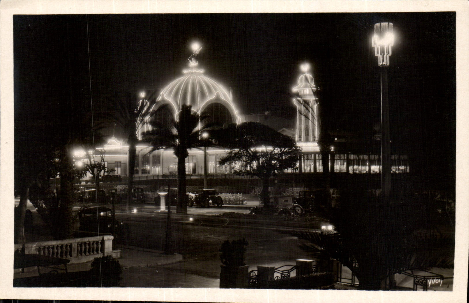CPA La Douce France Cote d'Azur Nice le Casino de la Jetee vu la nuit