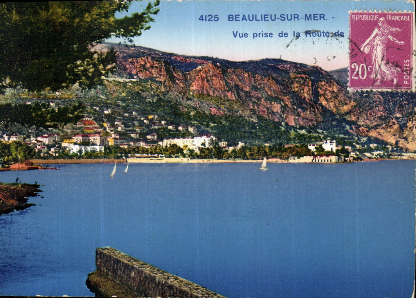 CPA Beaulieu sur Me vue prise de la Route de