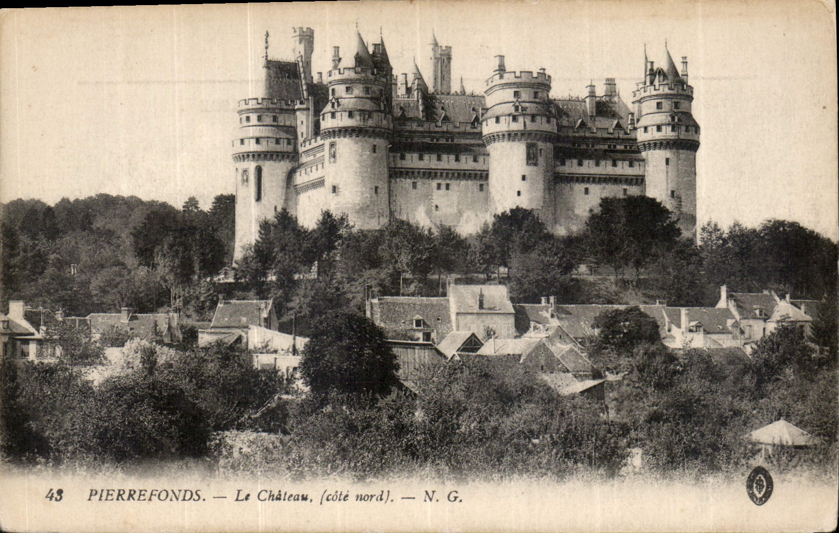 CPA Pierrefonds le Chateau cote nord 