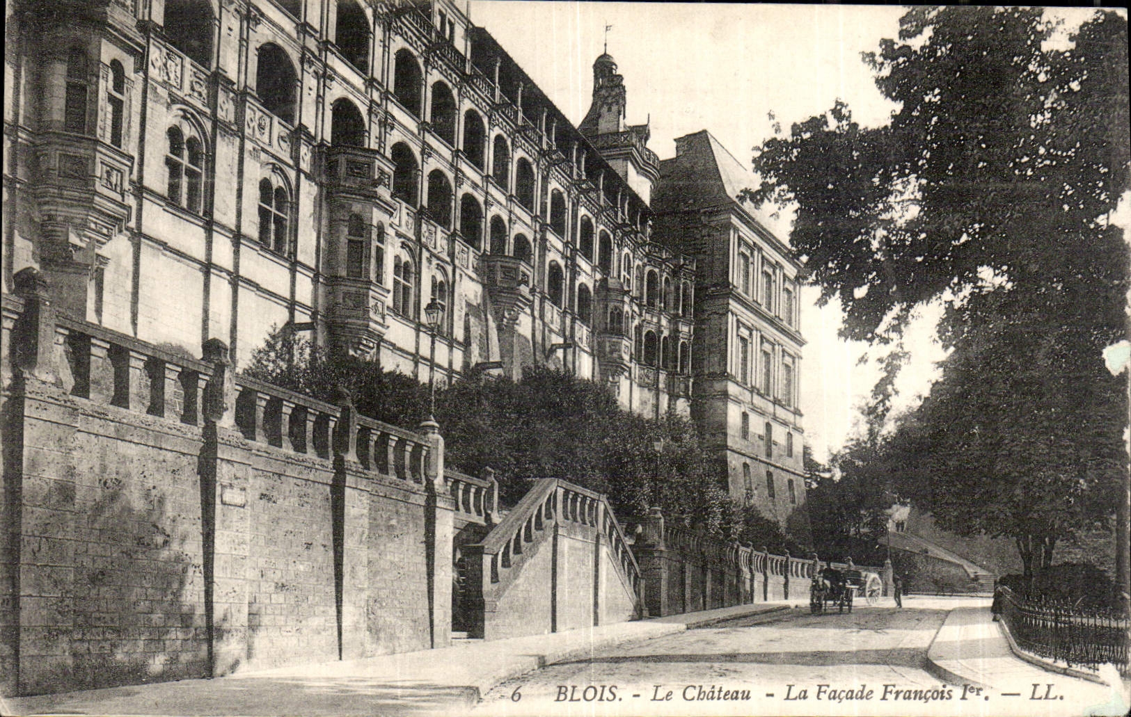 CPA Blois le Chateau la Facade Francois Ier