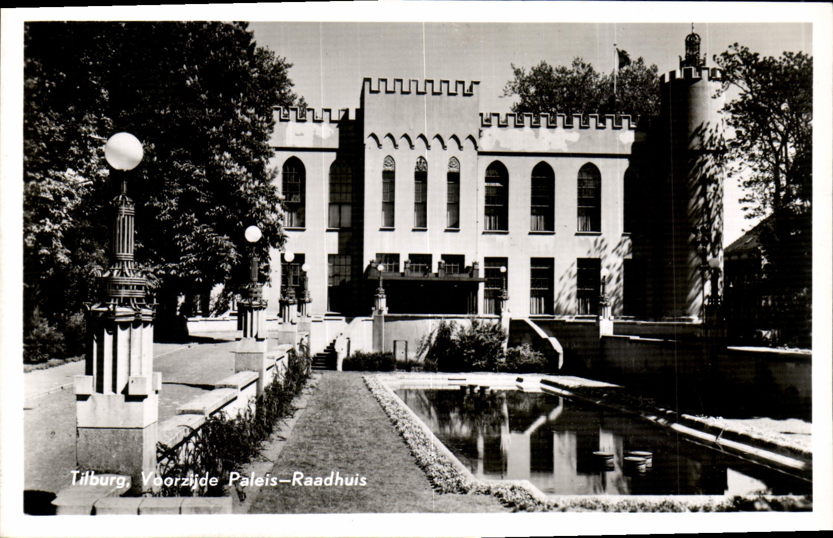 CPA Tilburg Voorzijde Paleis Raadhuis 
