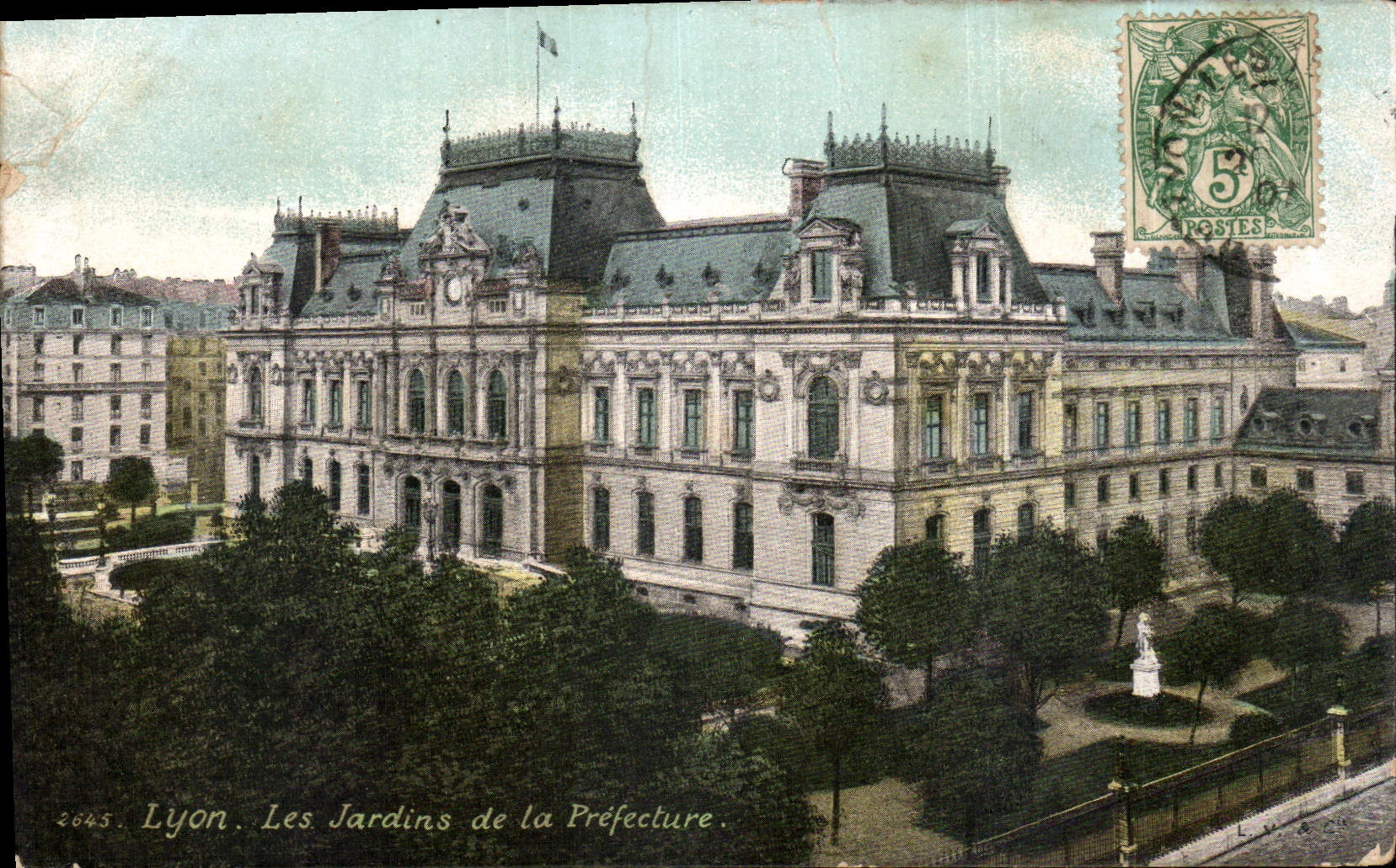 CPA Lyon les Jardins de la Prefecture