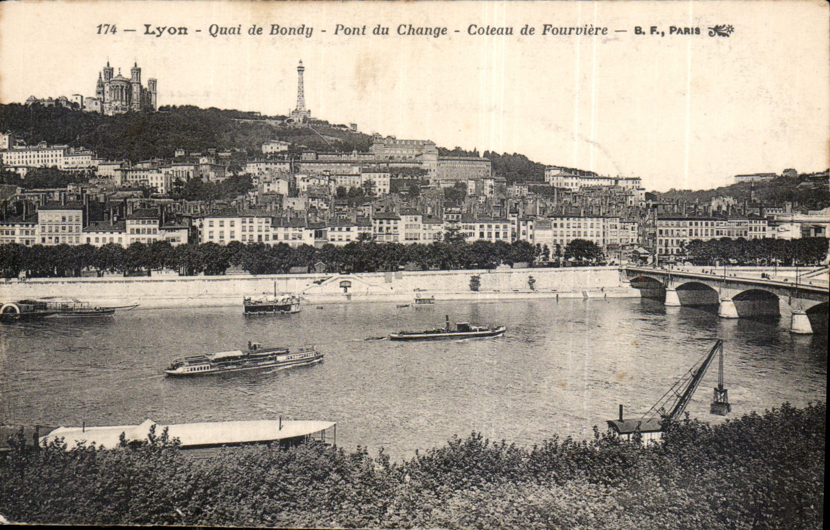 CPA Lyon Quai de Bondy pont du Change Coteau de Fourviere