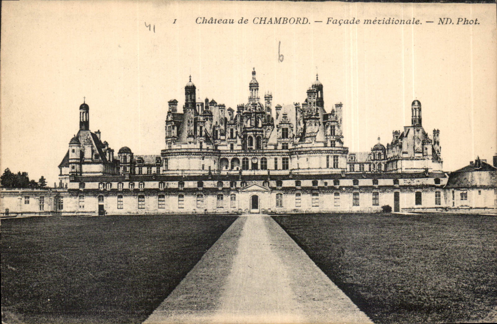 CPA Chateau de Chambord Facade meditionale 