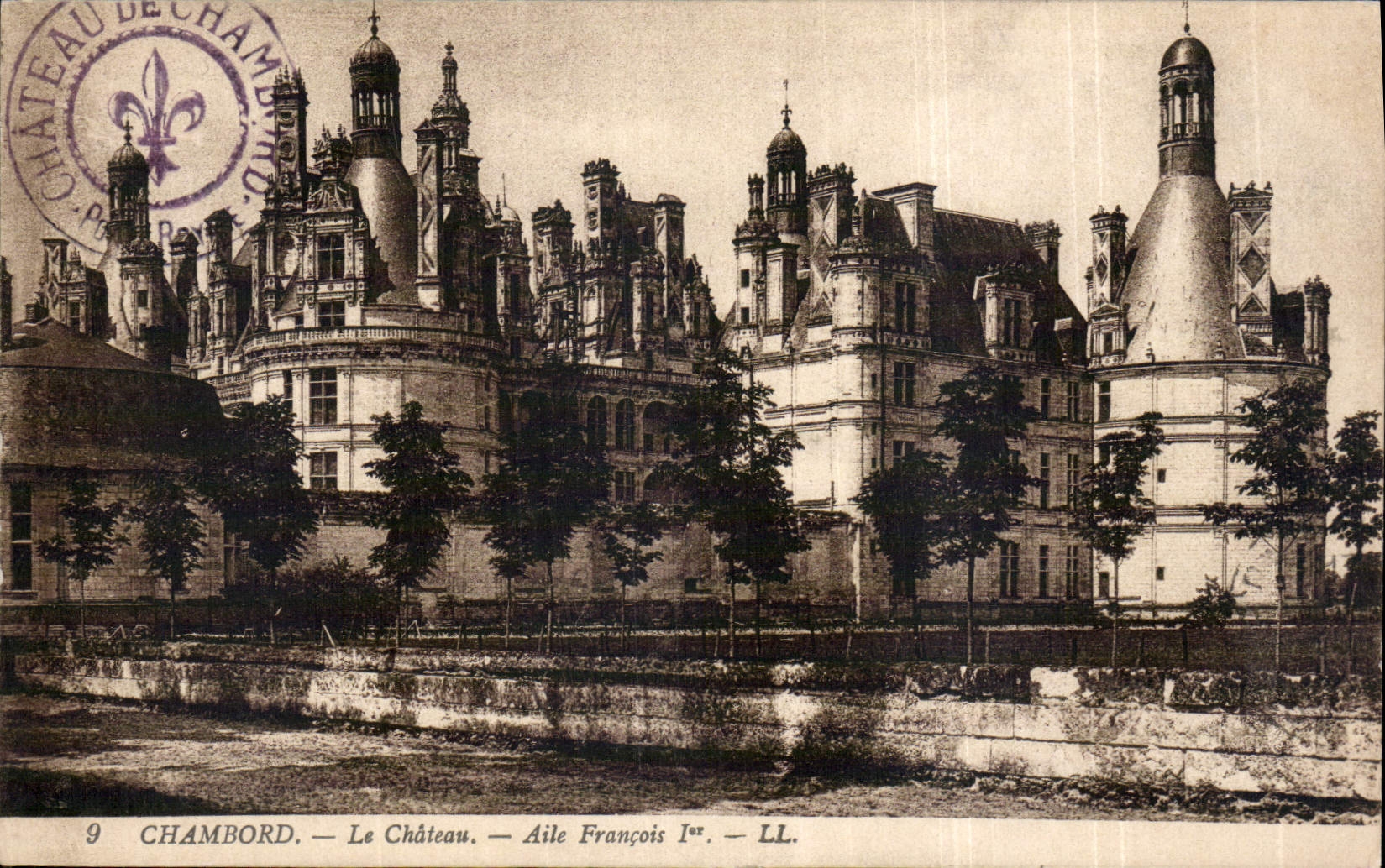 CPA Chambord Le Chateau Aile Francois I