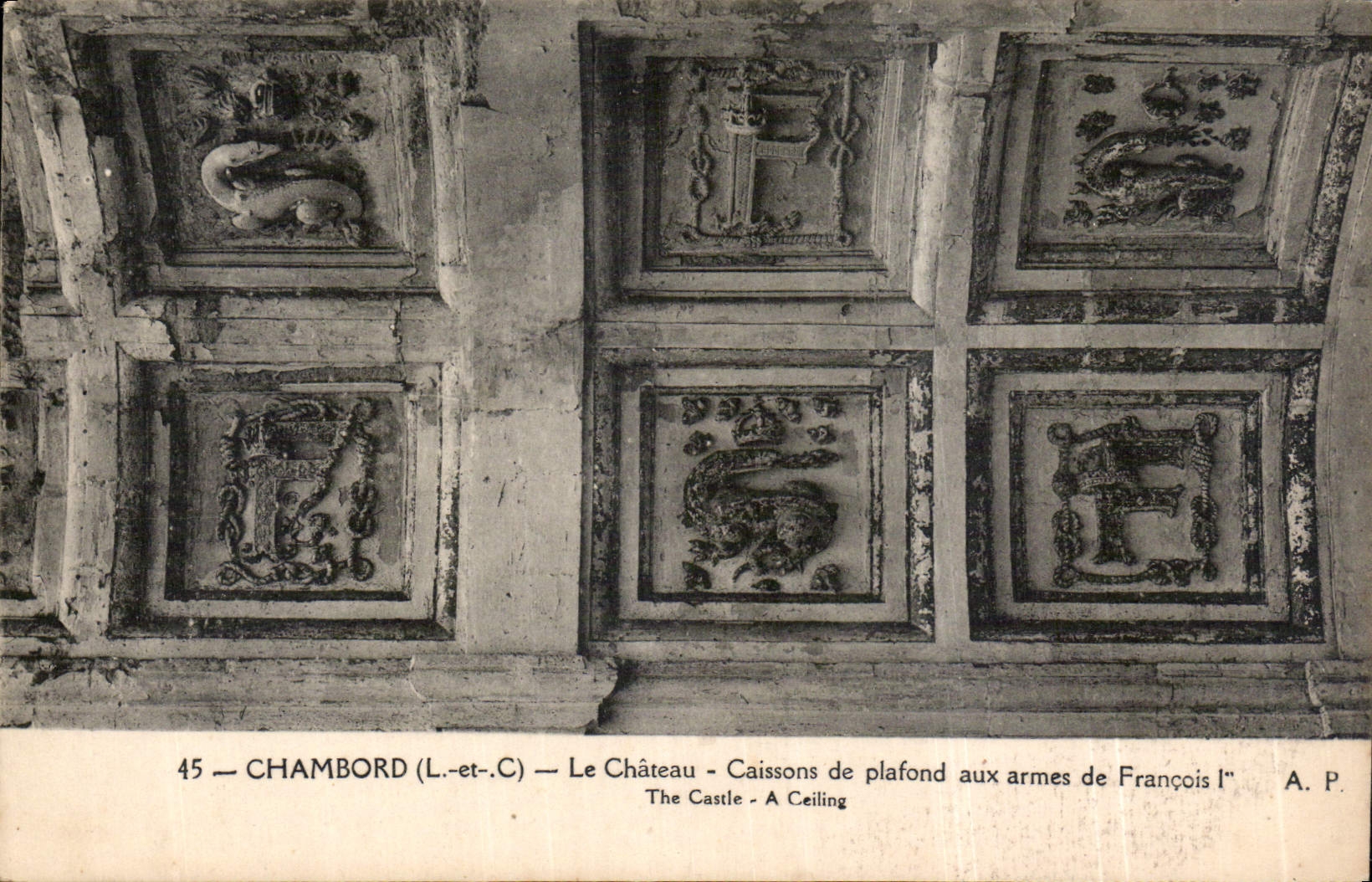 CPA Chambord L et C Le Chateau Caissons de plafond aux armes de Francois I 