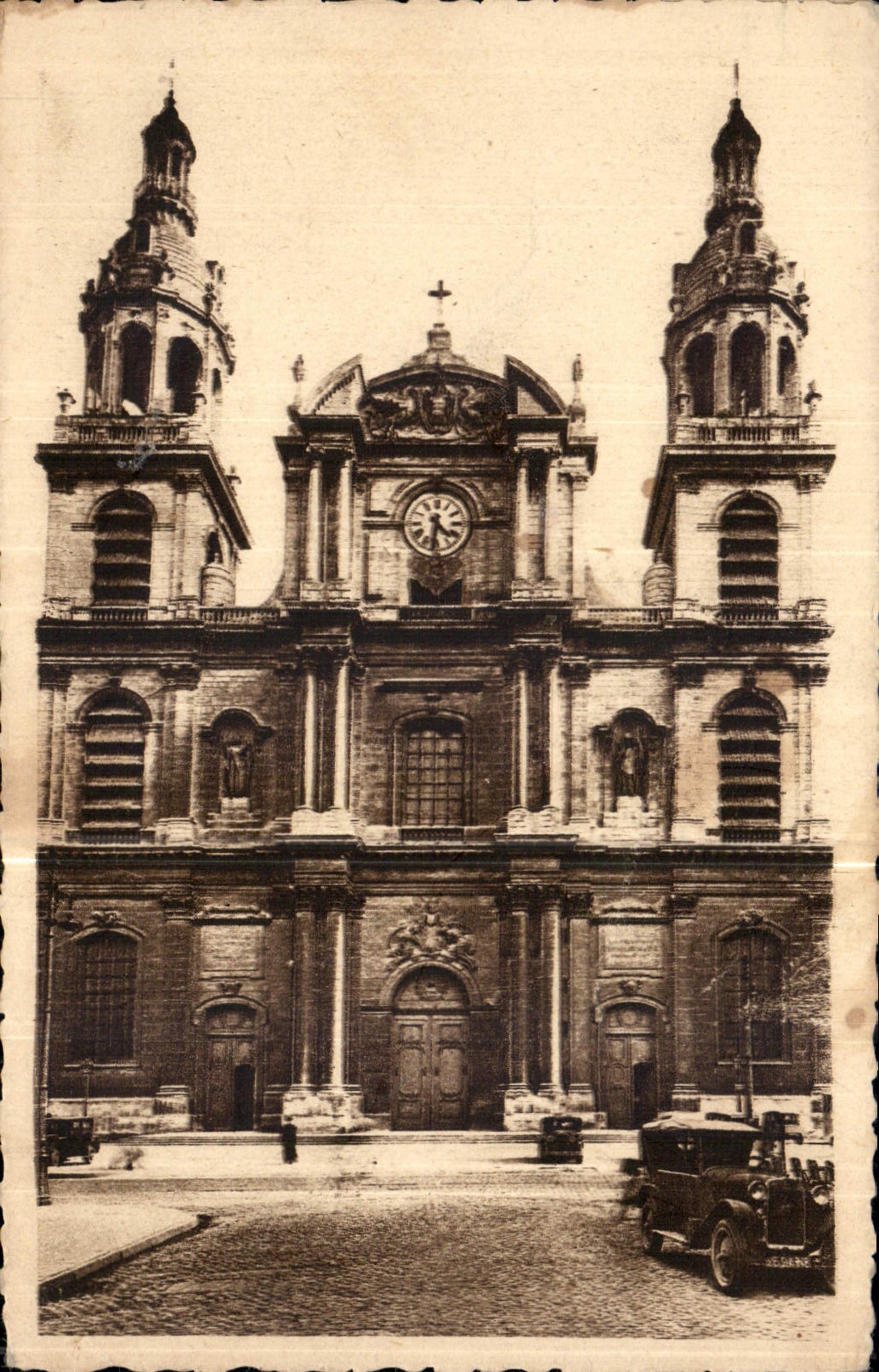 CPA Nancy la Cathedrale 