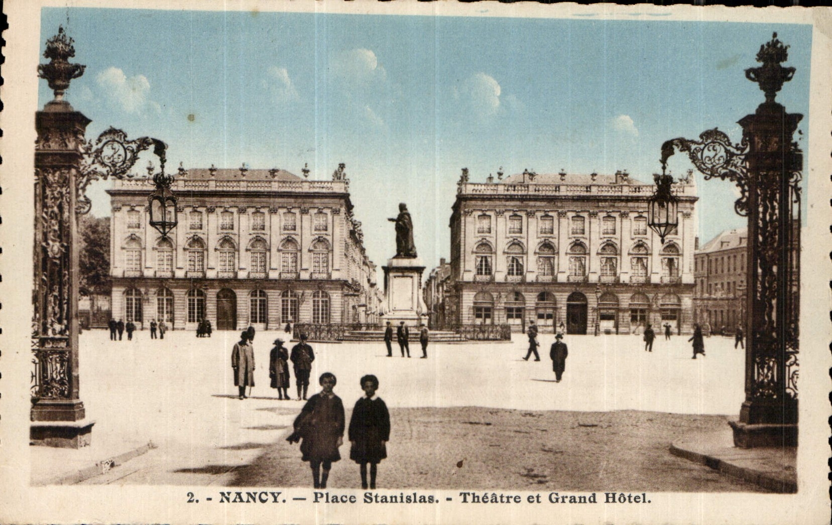 CPA Nancy Place Stanislas Theatre et Grand Hotel 