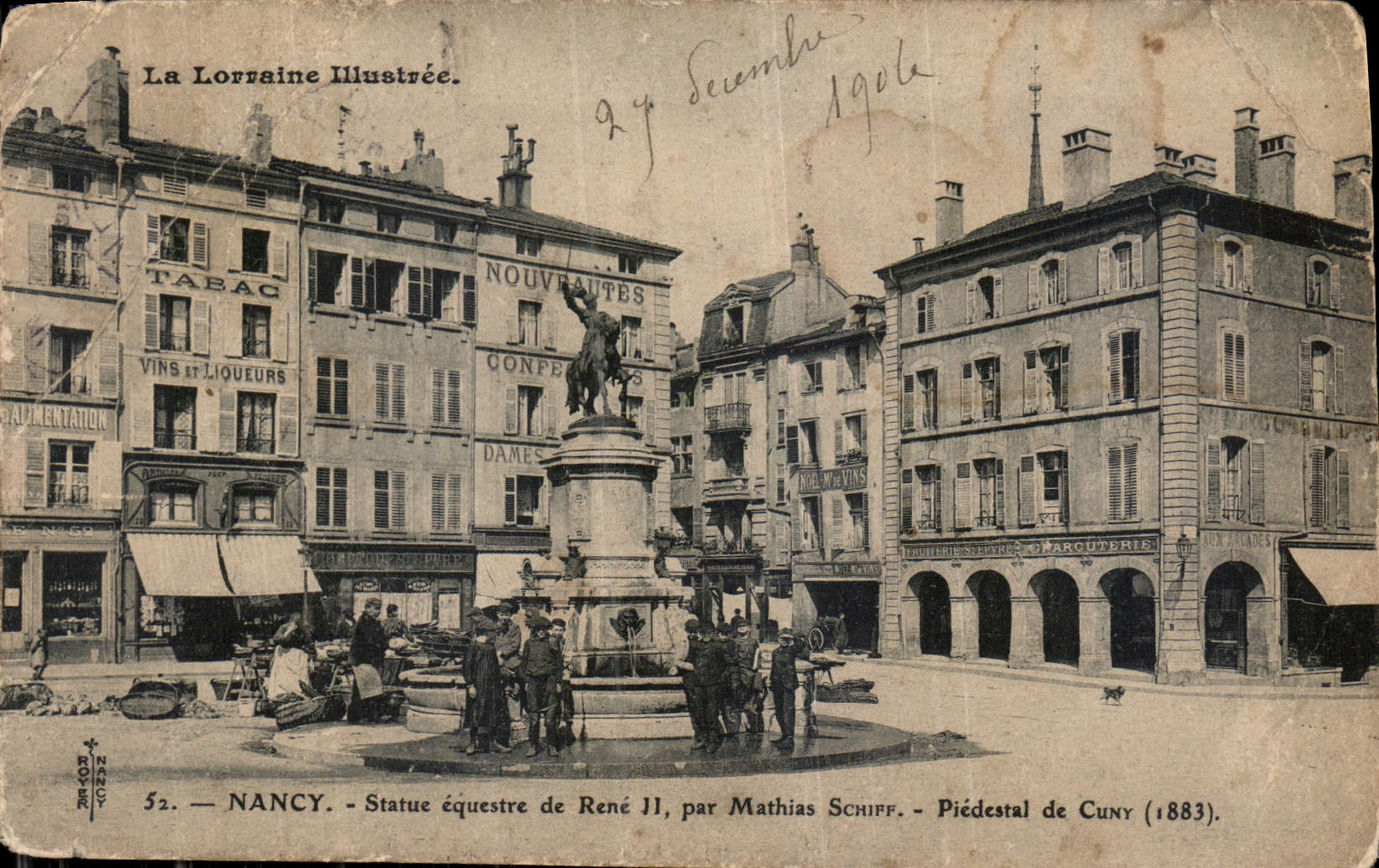 CPA Nancy Statue equestre de Rene 11 par Mathias Schiff Piedestal de Cuny 1883 
