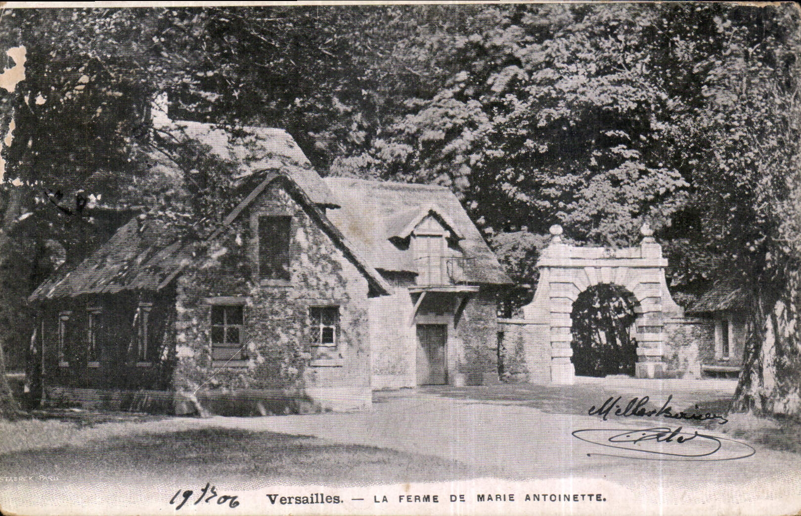 CPA Versailles La Ferme de Marie Antoinette 