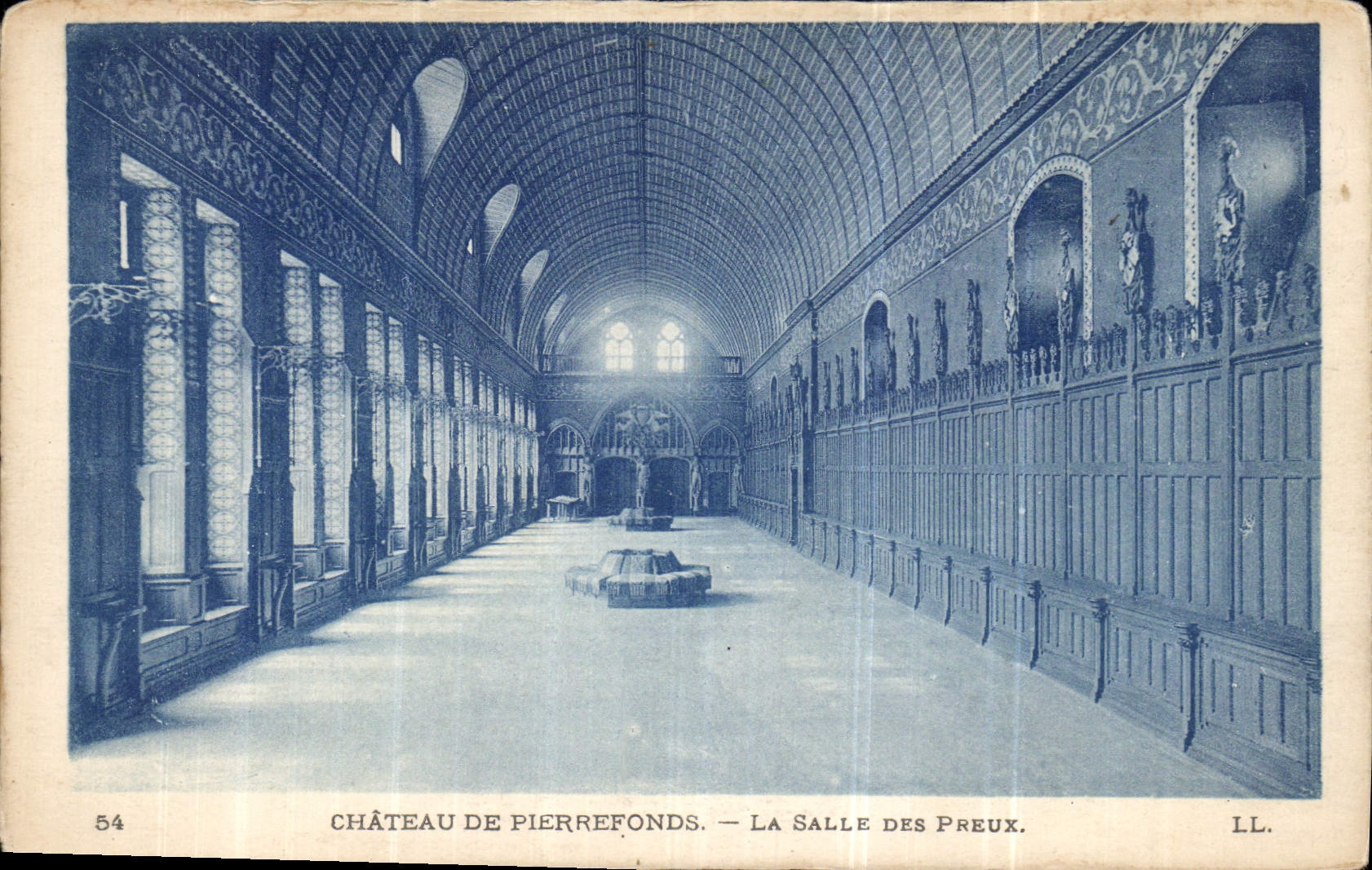 CPA Chateau de Pierrefonds La Salle des Preux 