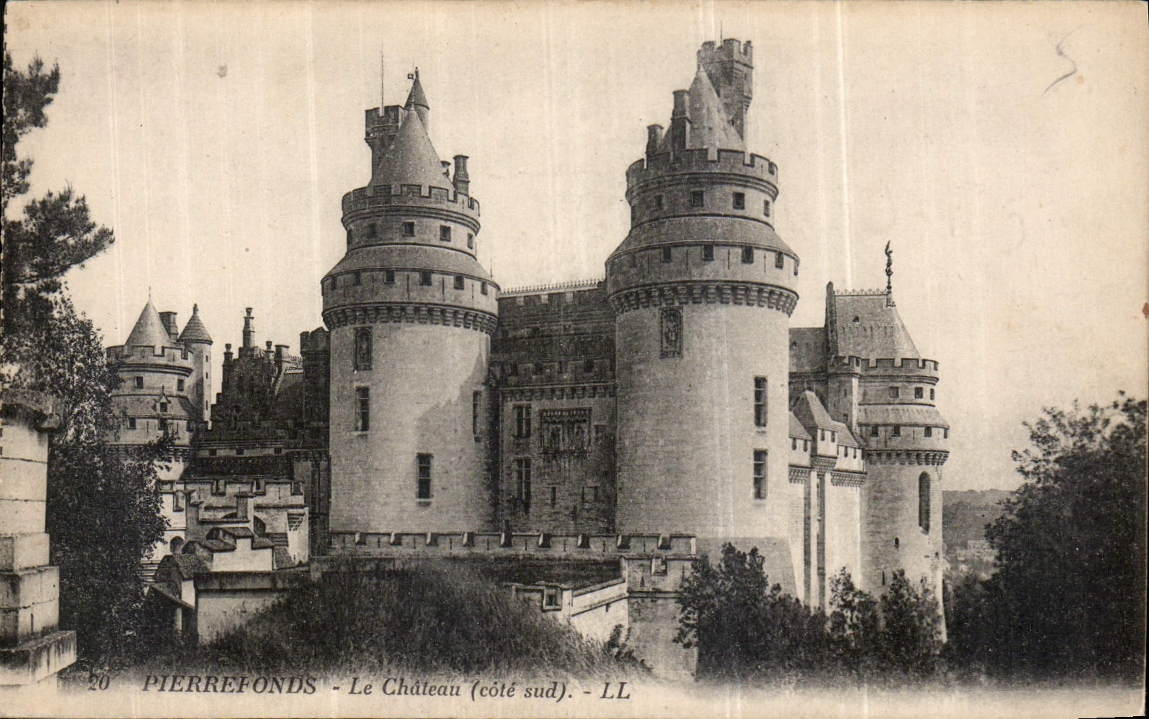 CPA Pierrefonds Le Chateau cote sud