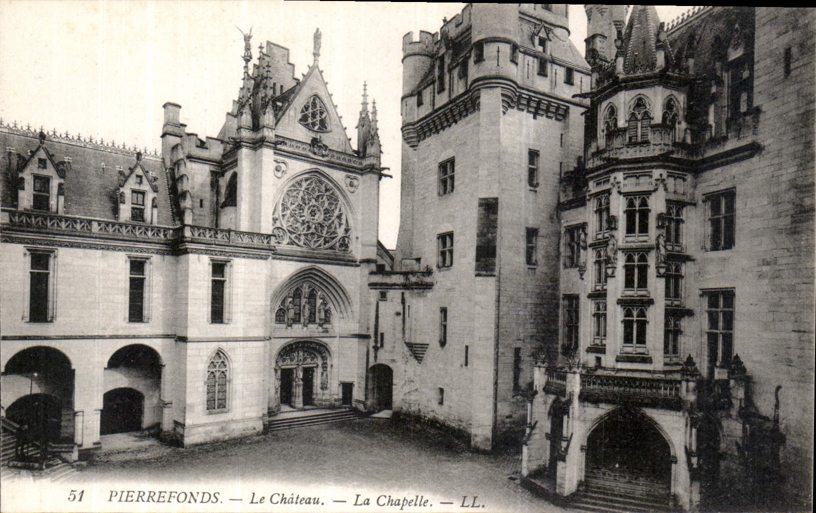 CPA Pierrefonds Le Chateau La Chapelle