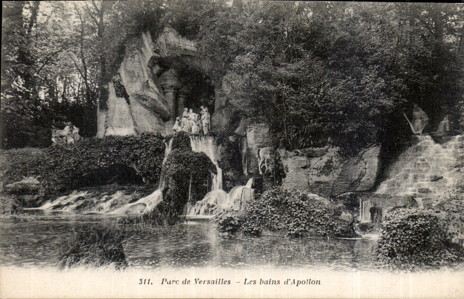 CPA Parc de Versailles Les bains d'Apollon 