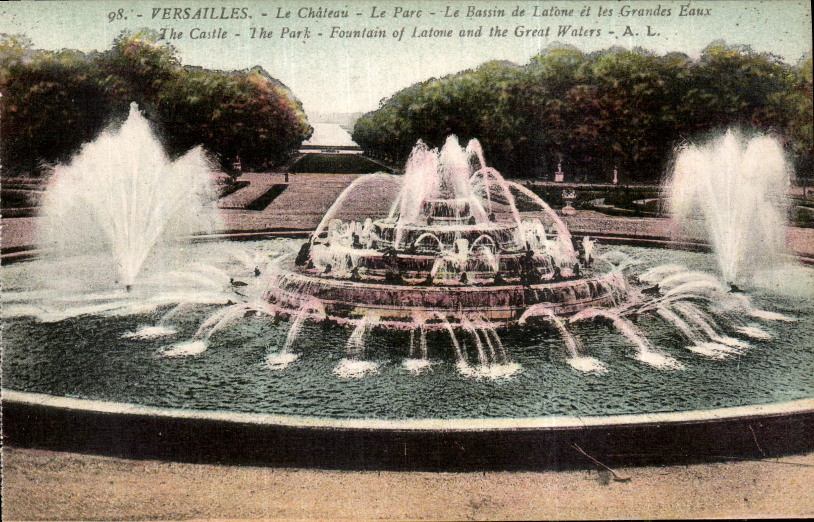 CPA Versailles Le Chateau Le Parc Le Bassin de Latone et les Grandes Eaux 