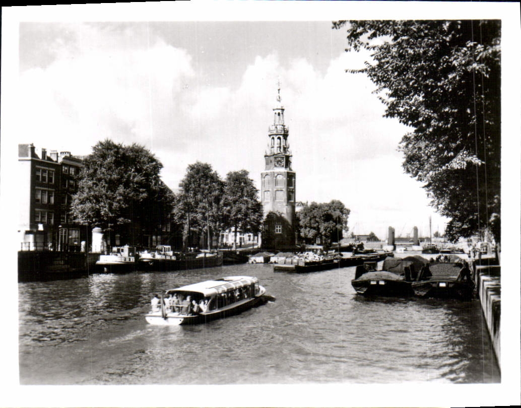CPM Amsterdam Oude Schans avec la tour Montelbaan 