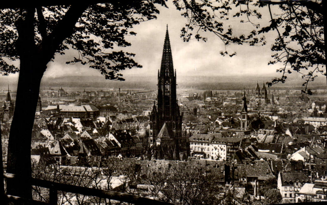 CPM Freiburg vom Schloberg aus 