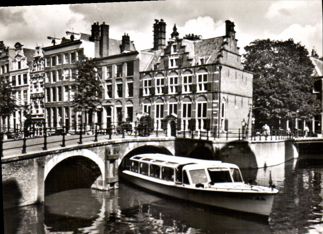 CPM Amsterdam Voorburgwal met Huisa s srie Grachten 