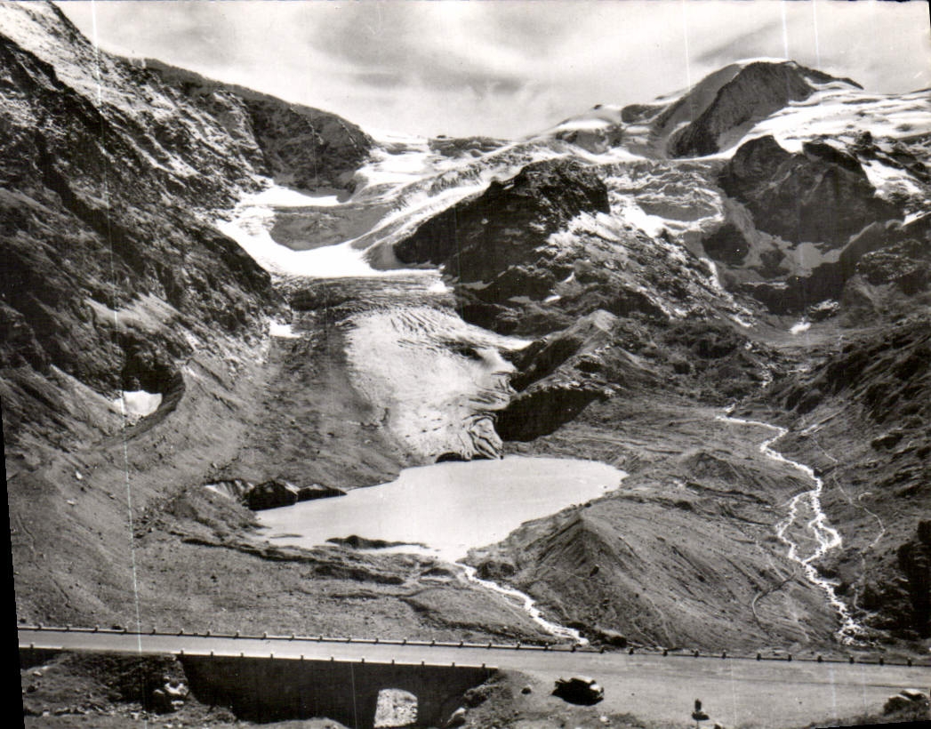 CPM Route du Susten et le Glacier de Stein 