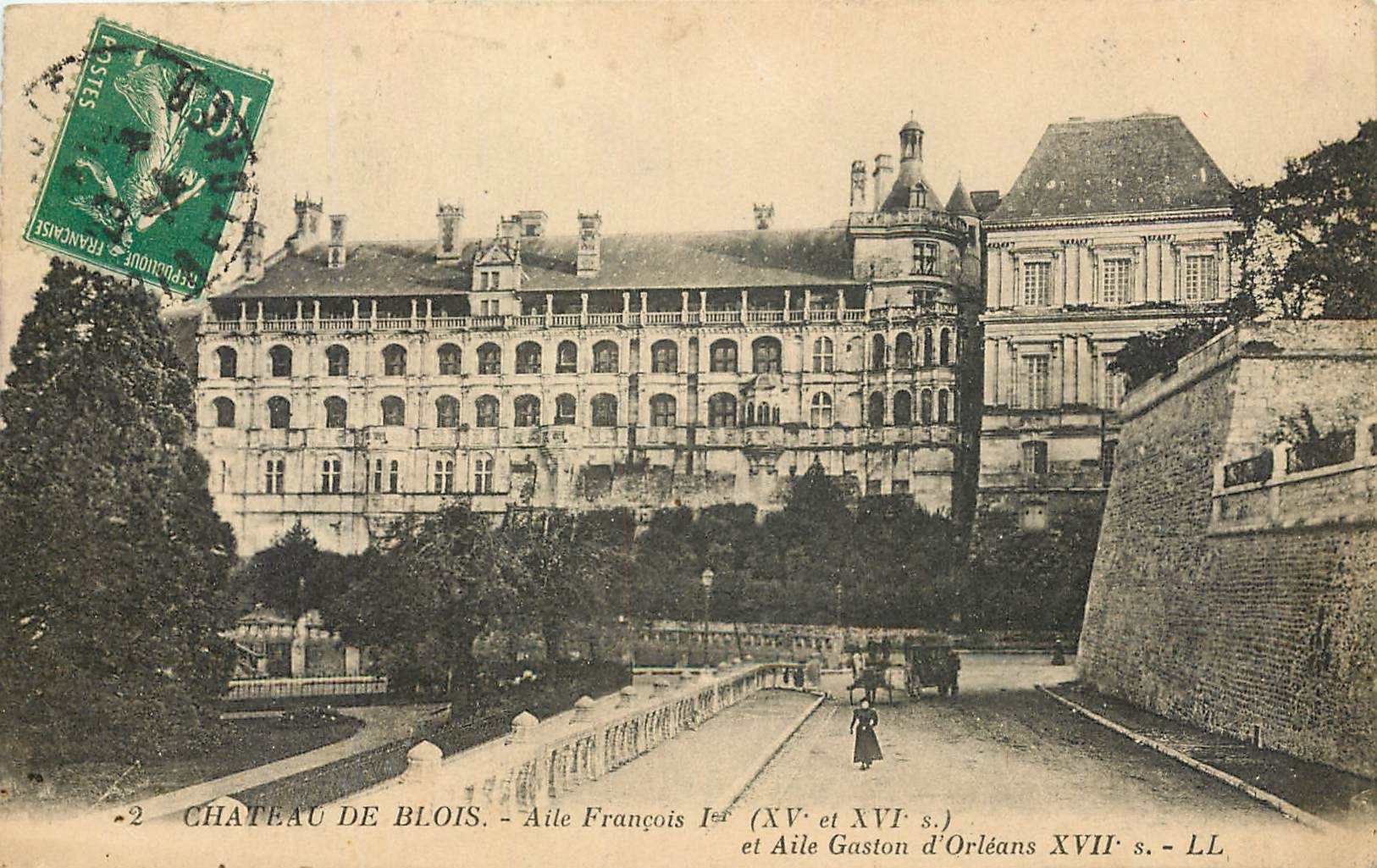CPA Chateau de Blois Aile Francois I et Aile Gaston d'Orleans