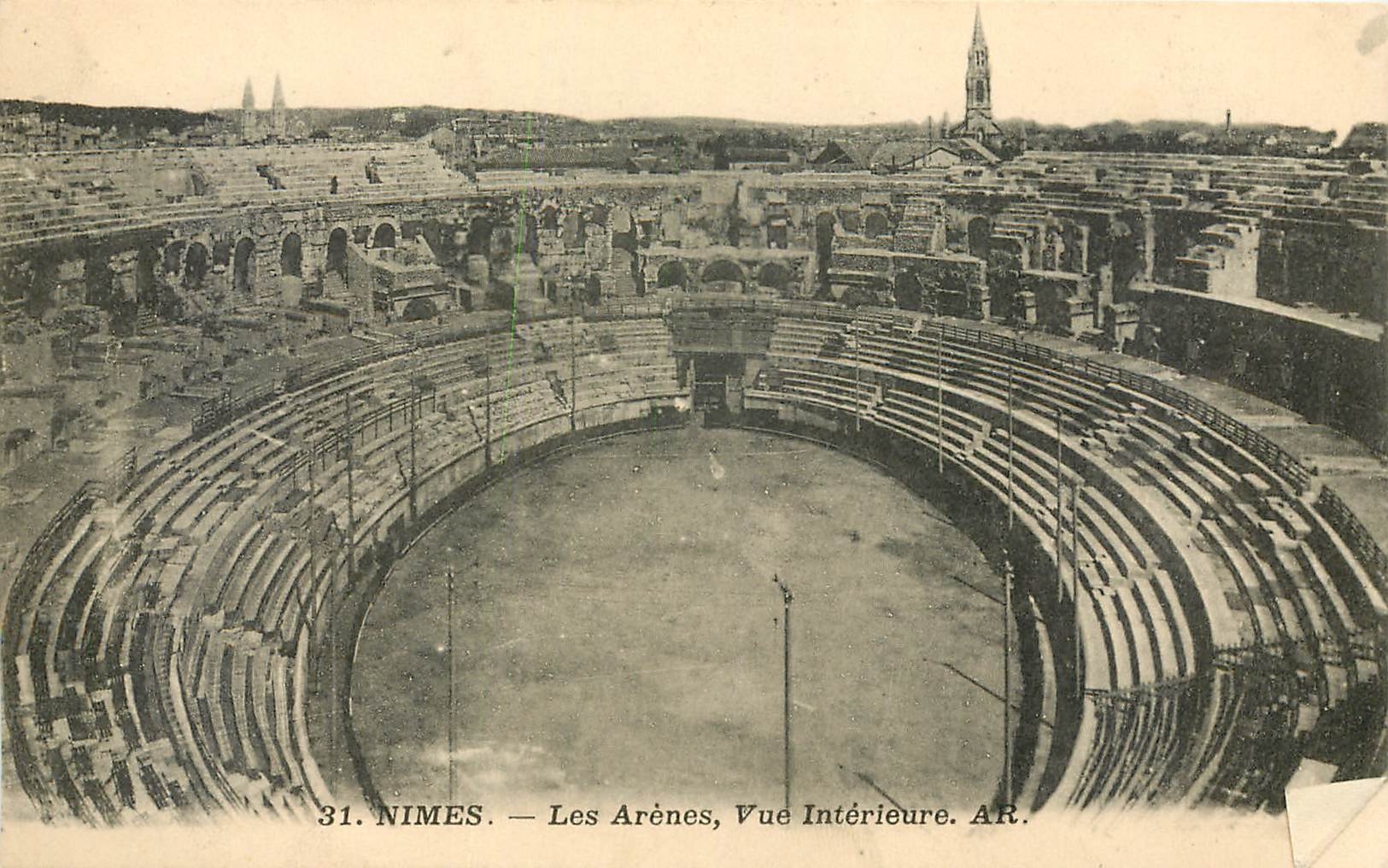 CPA Nimes Les Arenes Vue Interieure 