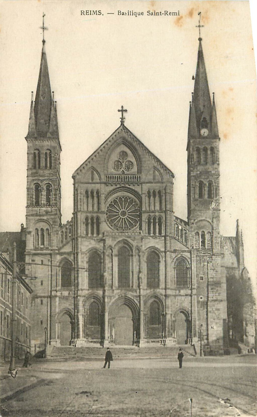 CPA Reims Basilique Saint Remi 