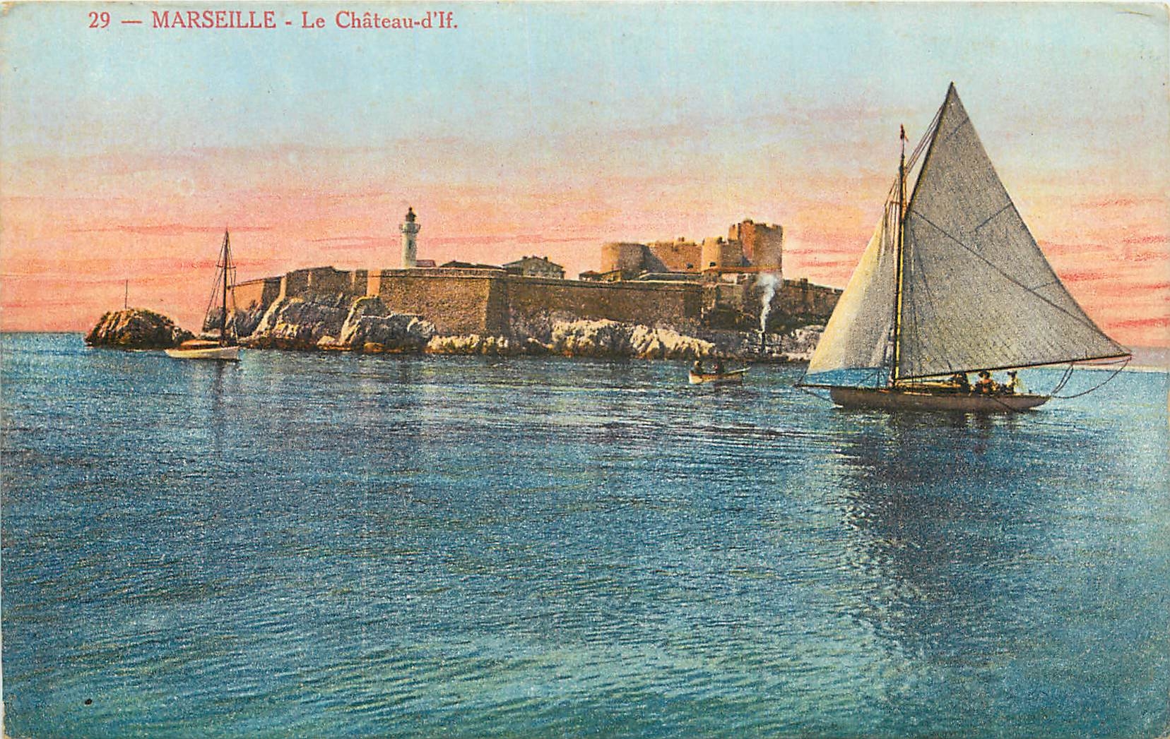 CPA Marseille Le Chateau d'If Bateau