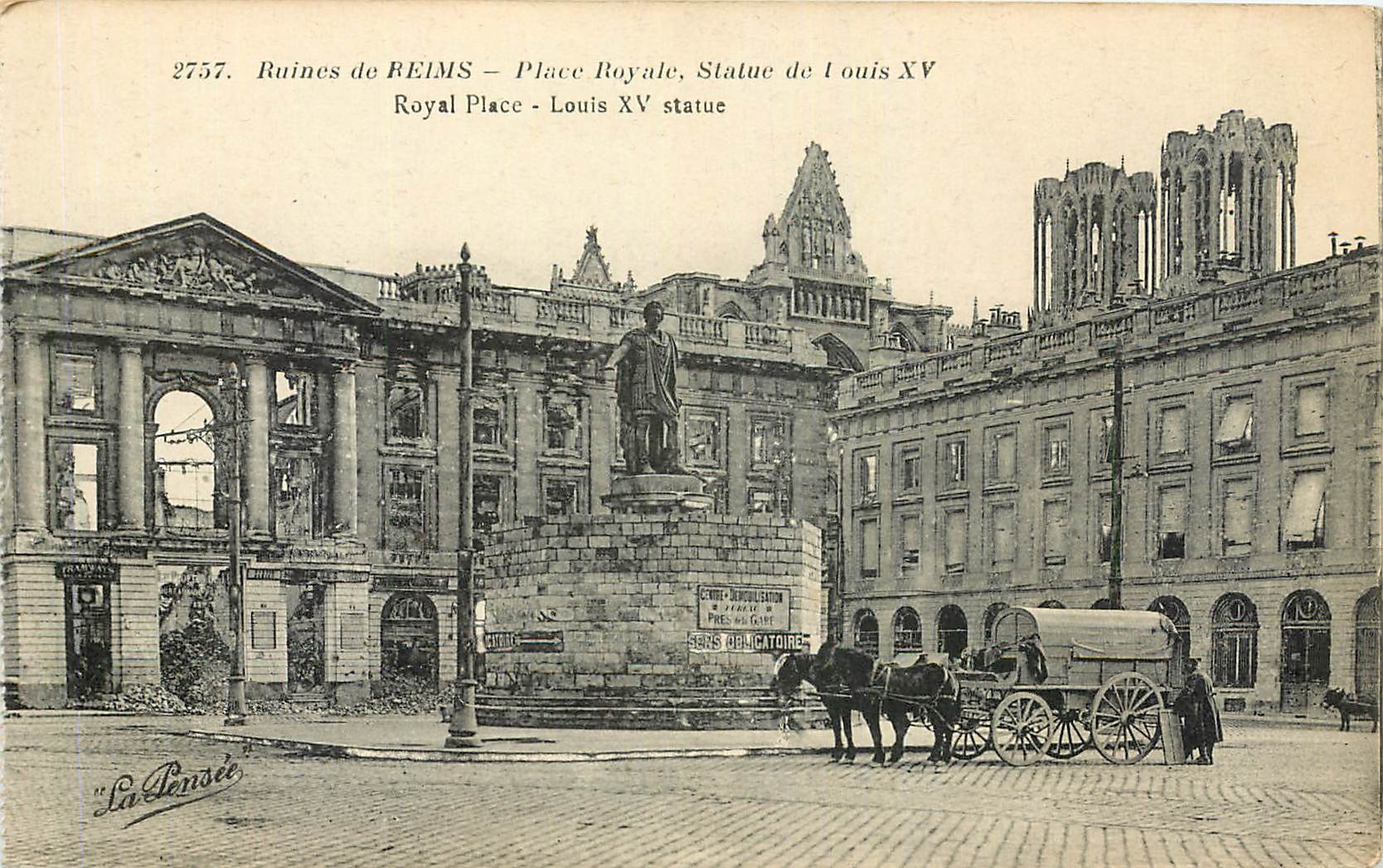 CPA Ruines de Reims Place Royale Statue de Louis XV 