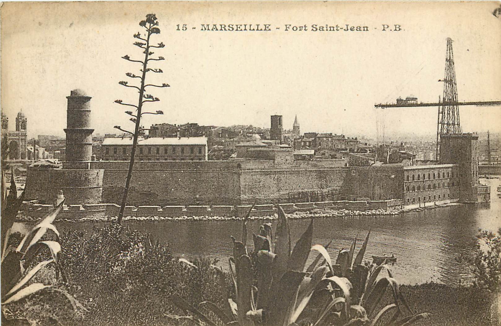 CPA Marseilles Fort Saint Jean 