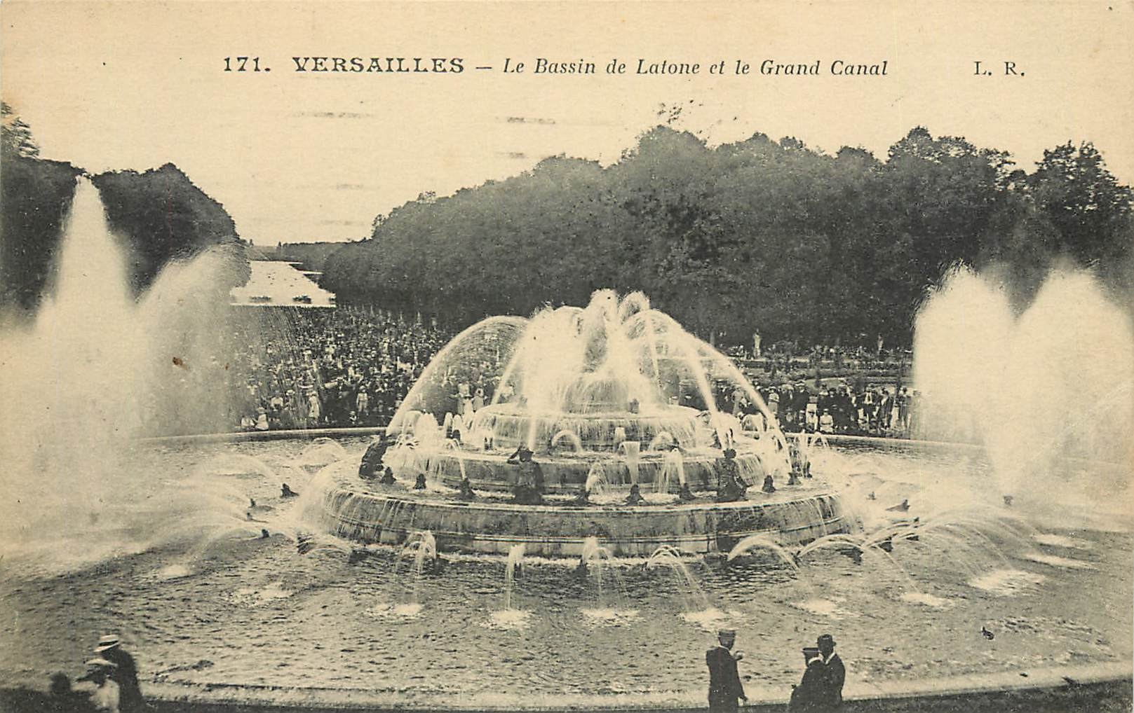 CPA Versailles le Bassin de Latone et le Grand Canal