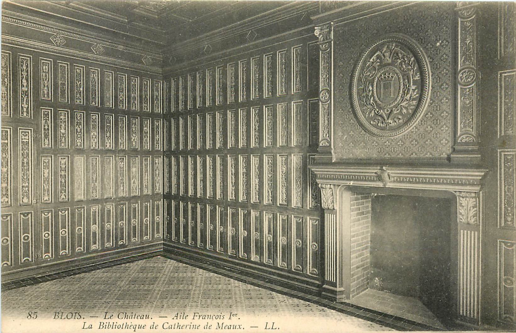 CPA Blois le Chateau Aile Francois Ier la bibliotheque de catherine de Meaux