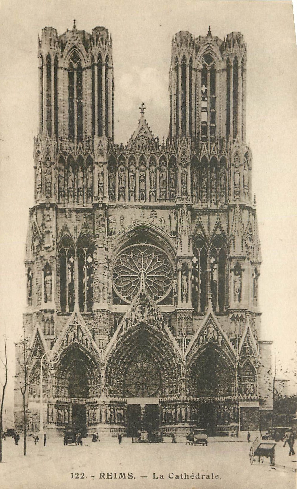 CPA Reims la Cathedrale 