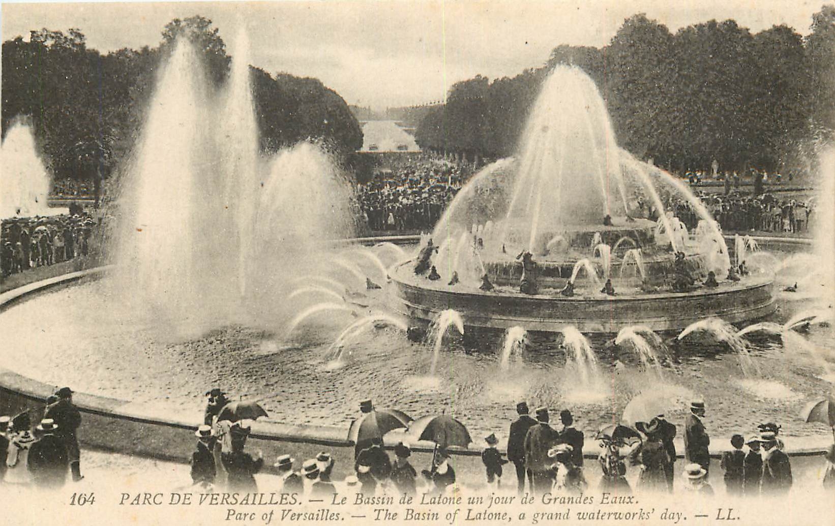 CPA Parc de Versailles Le Bassins de Latone de Grandes Eaux