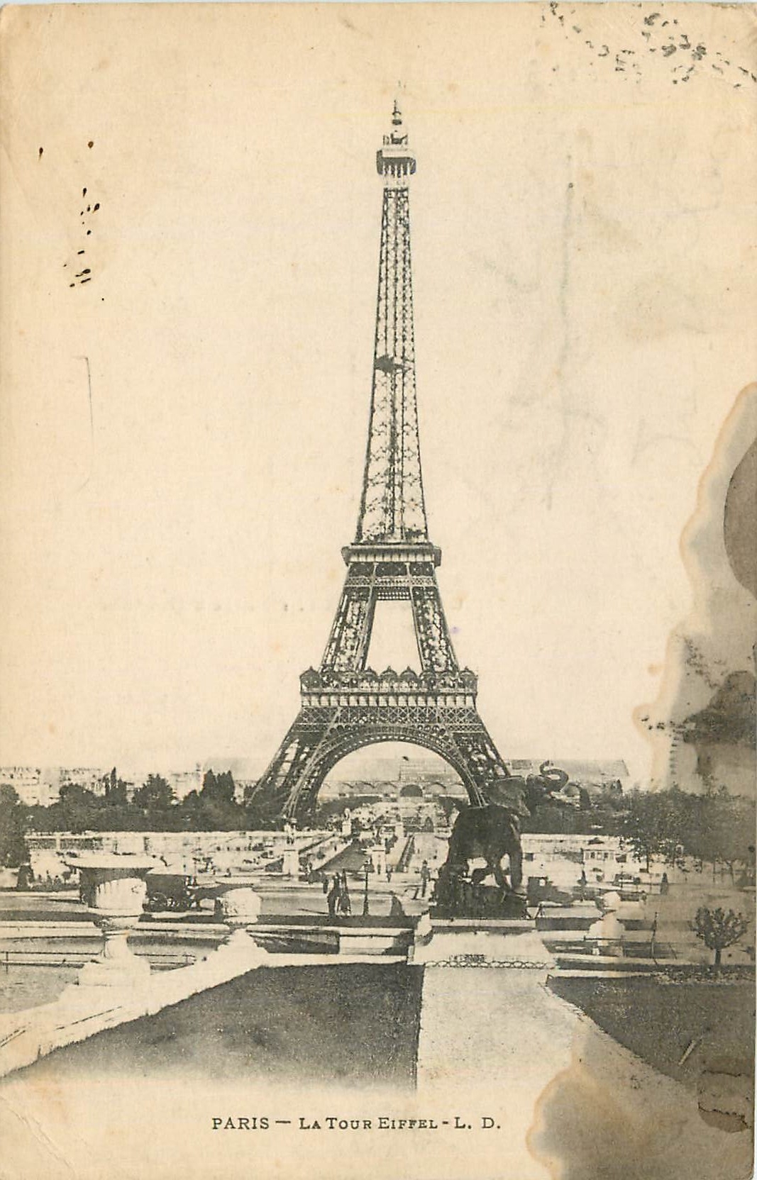 CPA Paris La Tour Eiffel Elephant