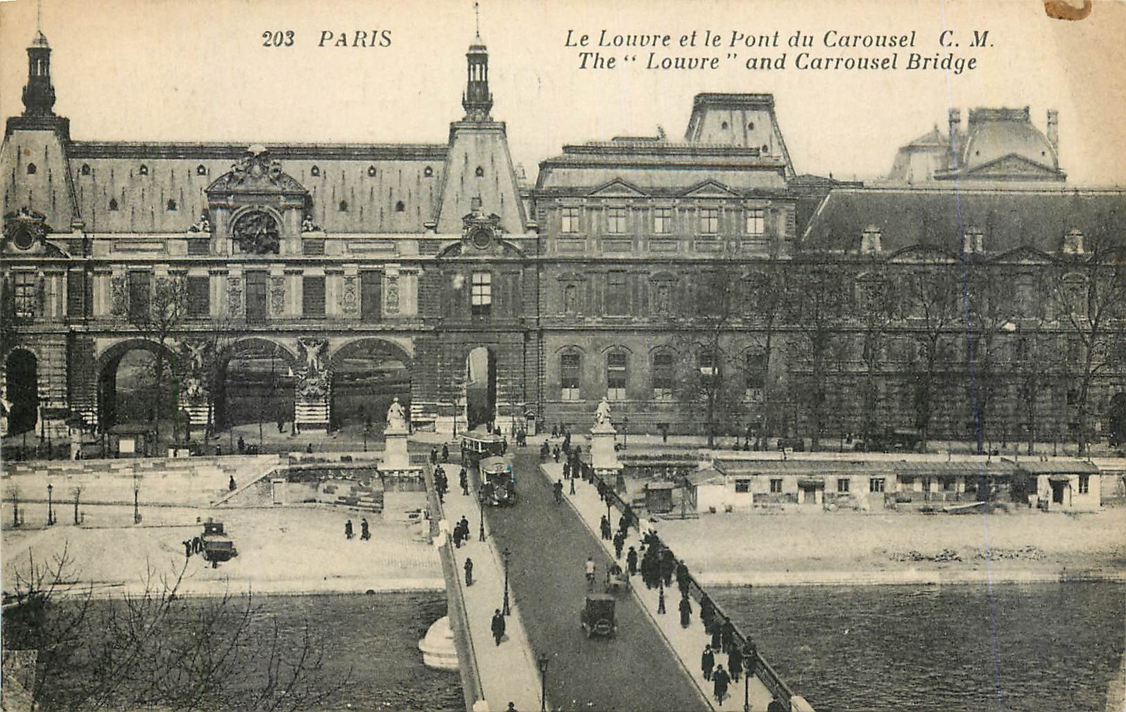 CPA Paris le Louvre et le Pont du Carousel 