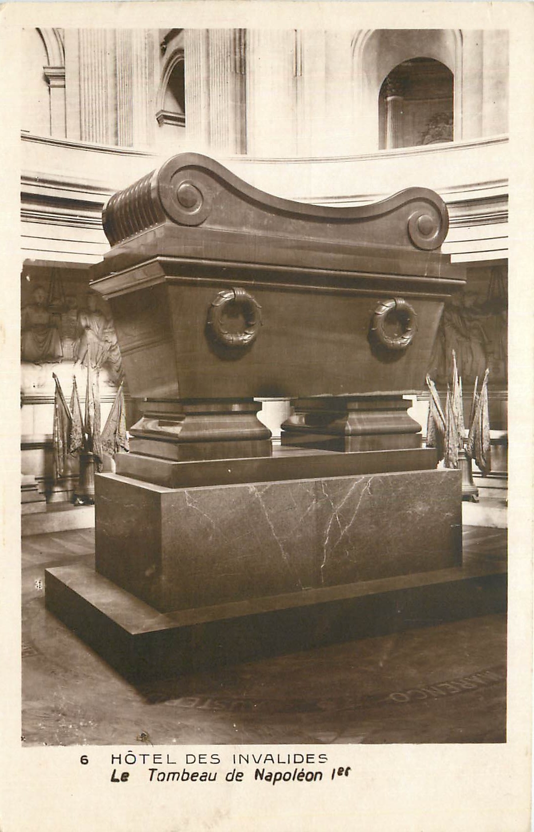 CPA Hotel de Invalides le Tombeau de Napoleon Ier