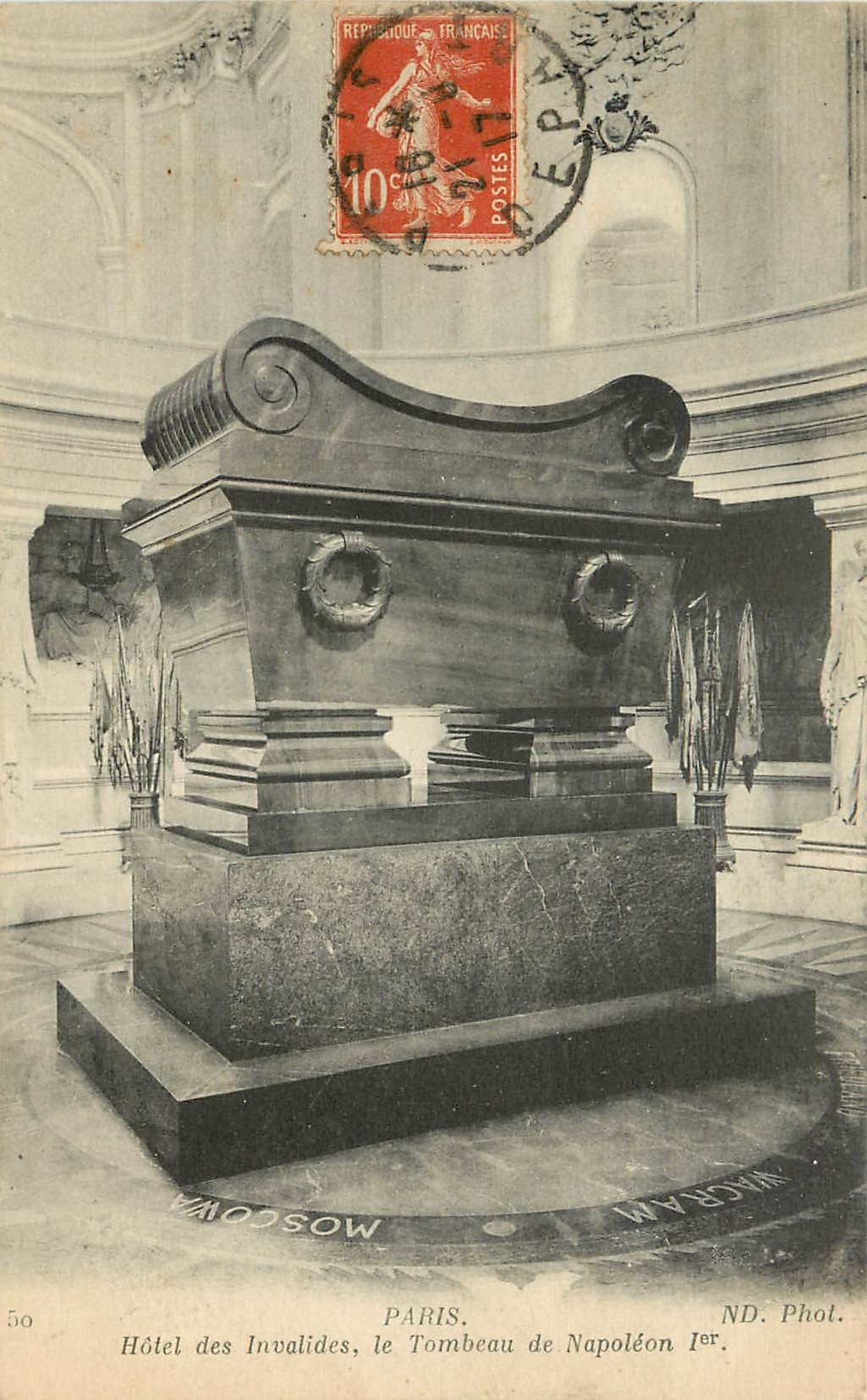 CPA Paris Hotel des Invalides le Tombeau de Napoleon Ier