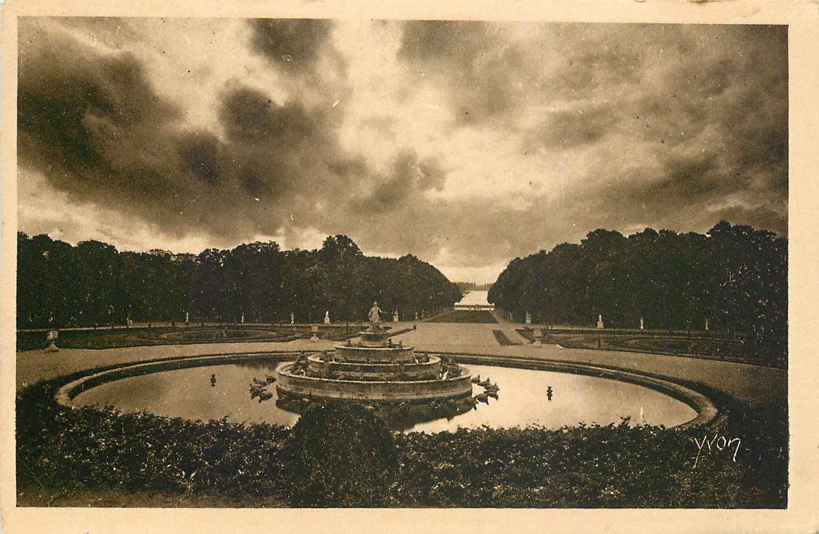 CPA Splendeurs et charmes de Versailles Bassin de Latone