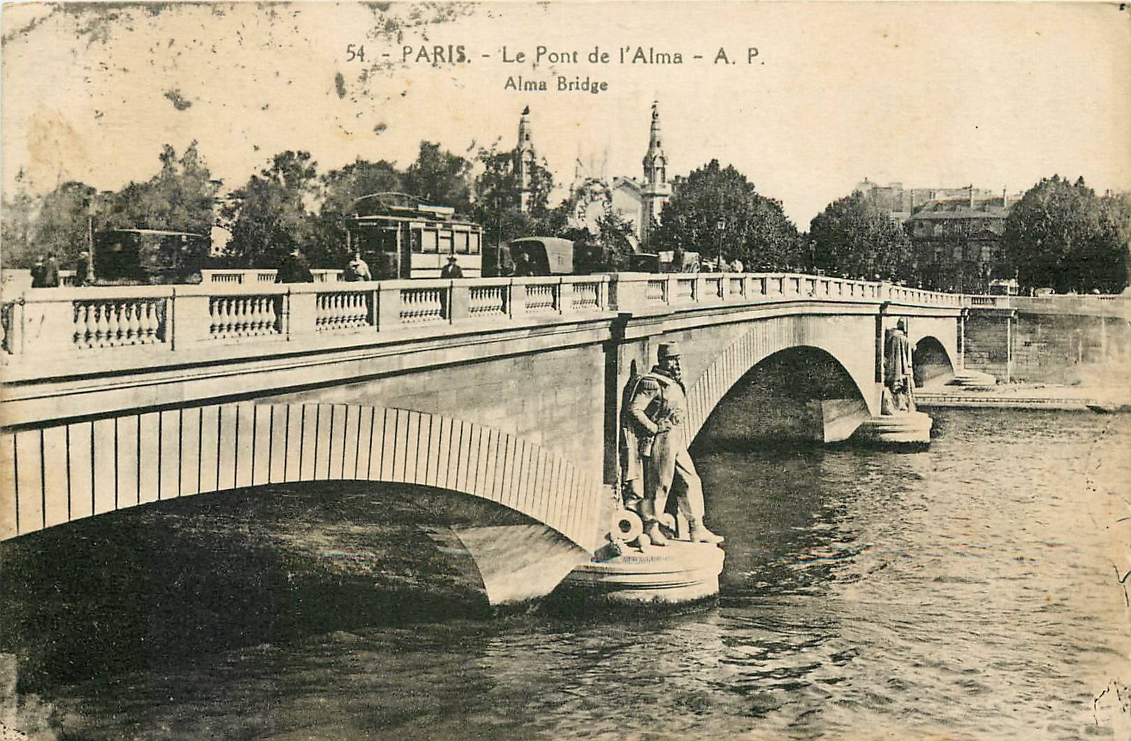 CPA Paris Le Pont de L'Alma 