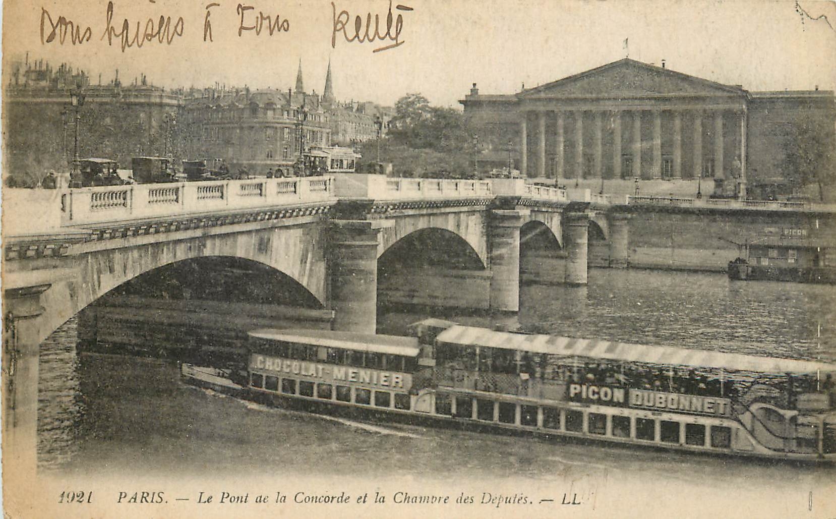 CPA Paris Le Pont de la Concorde et la Chambre des Deputes Bateau Peniche Picon Dubonnet Chocolat Me
