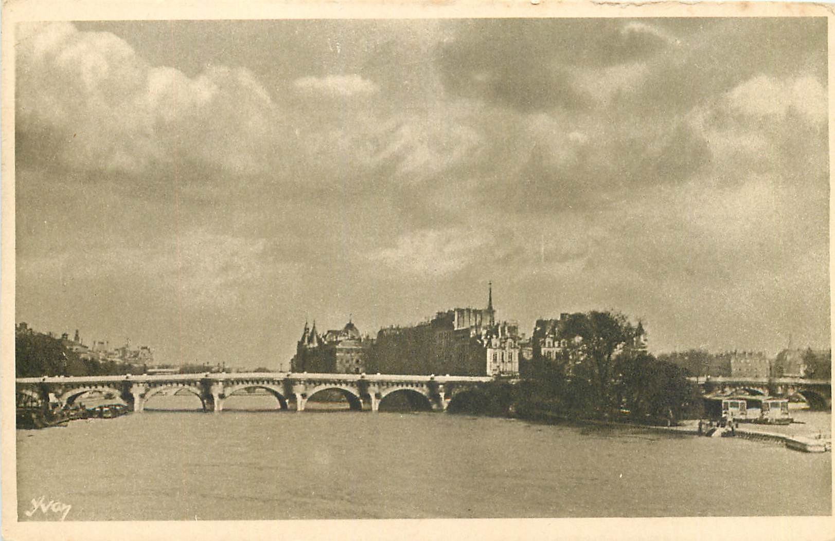 CPA Paris Artistique le Pont Neuf et la Cite vue prise du Pont des Arts 