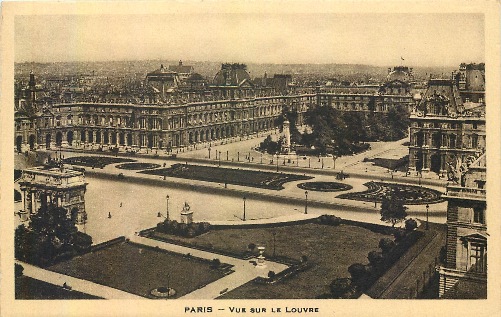 CPA Paris vue sur le Louvre 