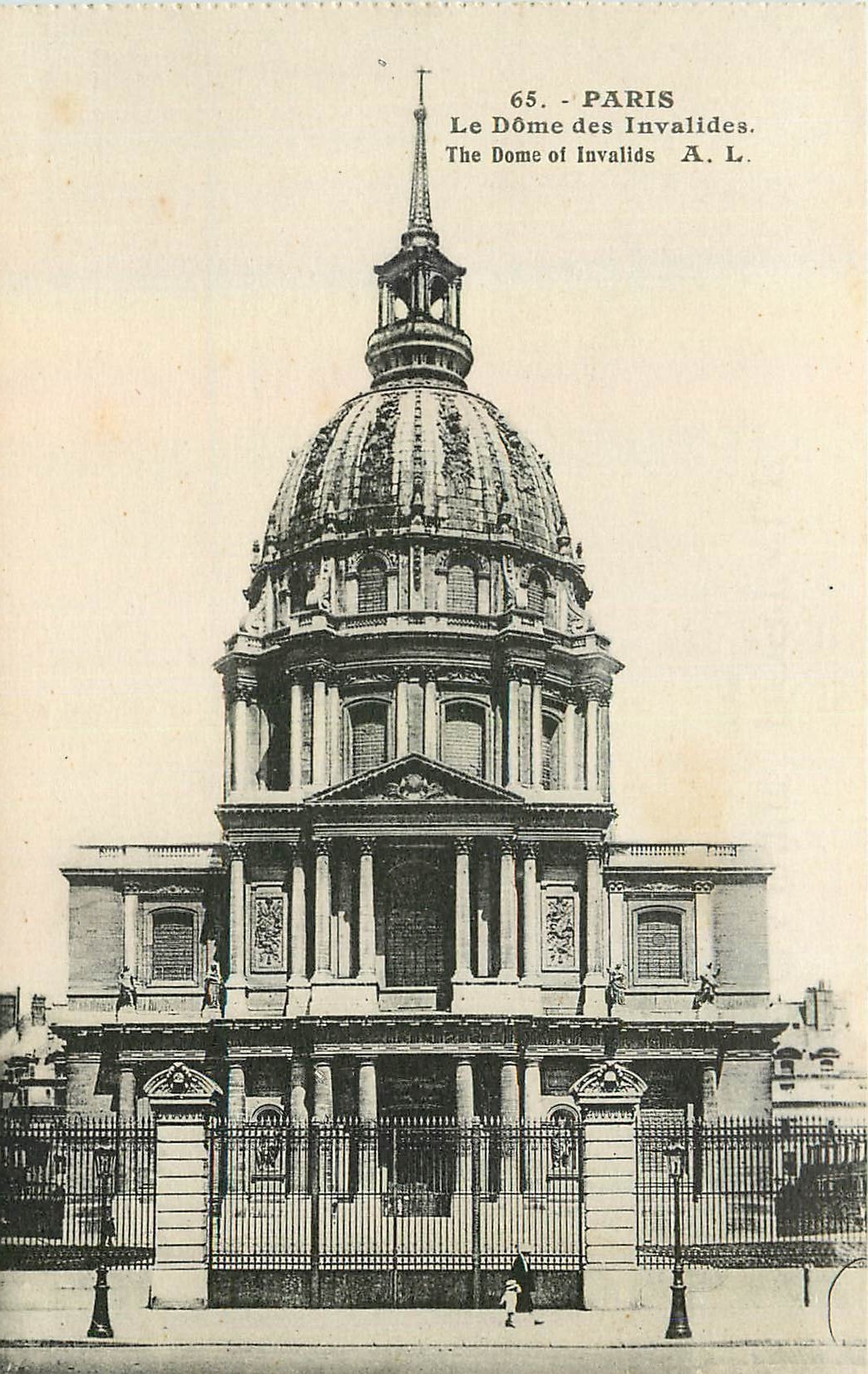 CPA Paris Le Dome des Invalides