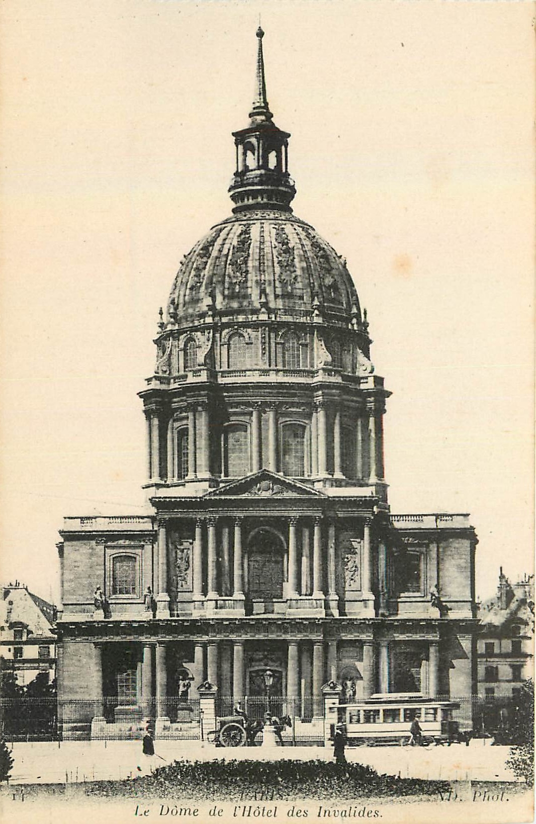 CPA Paris le Dome de l'Hotel des Invalides