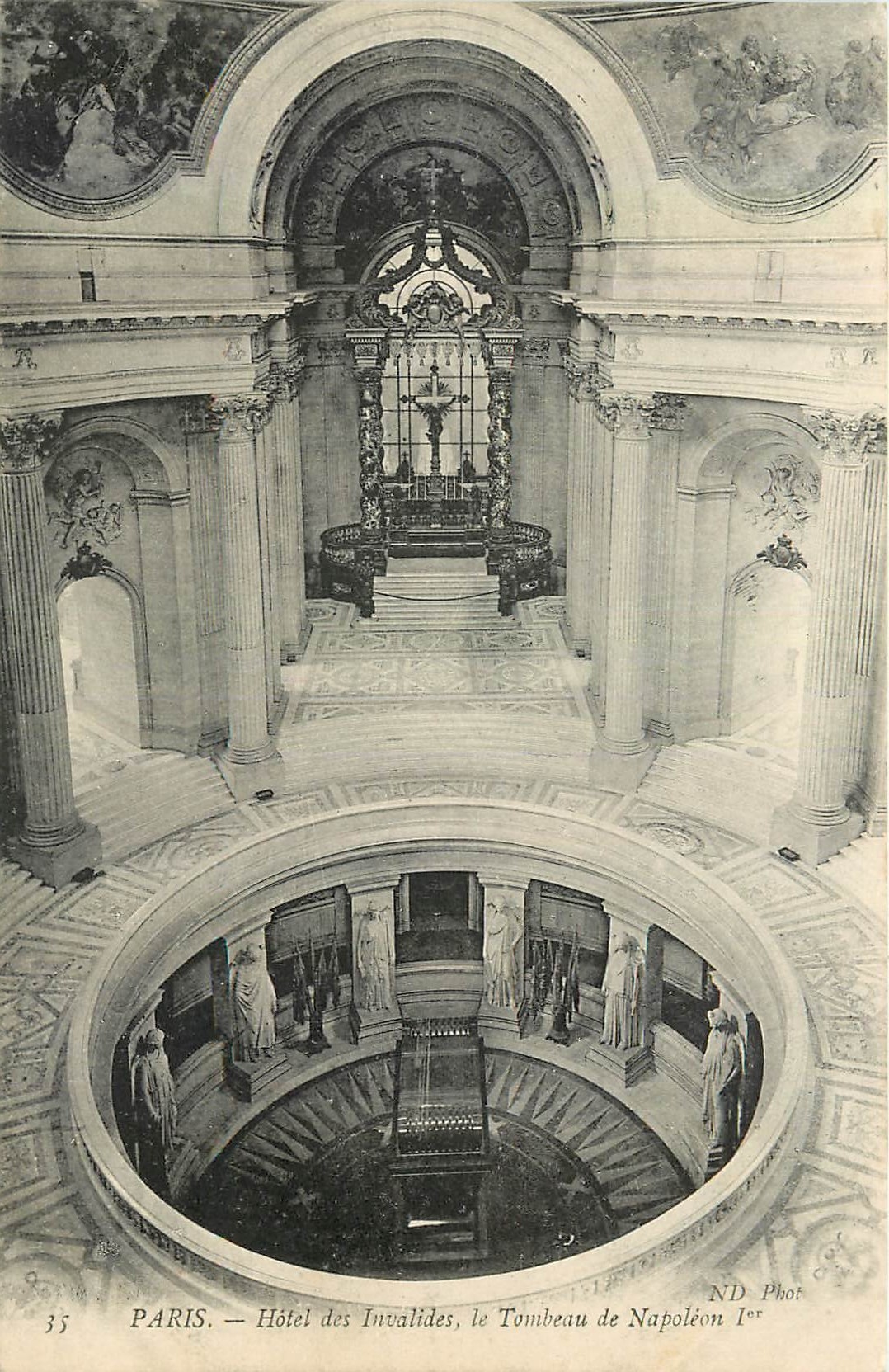 CPA Paris Hotel de Invalides le tombeau de Napoleon Ier