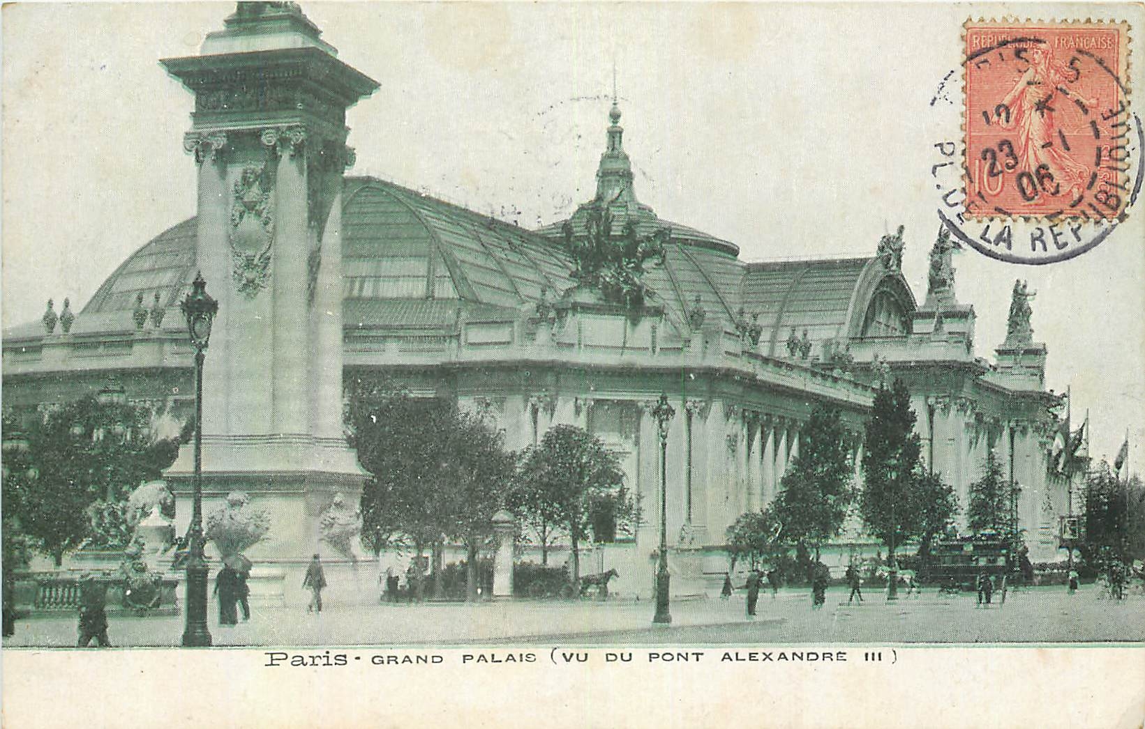 CPA Paris Grand Palais vu du Pont Alexandre III
