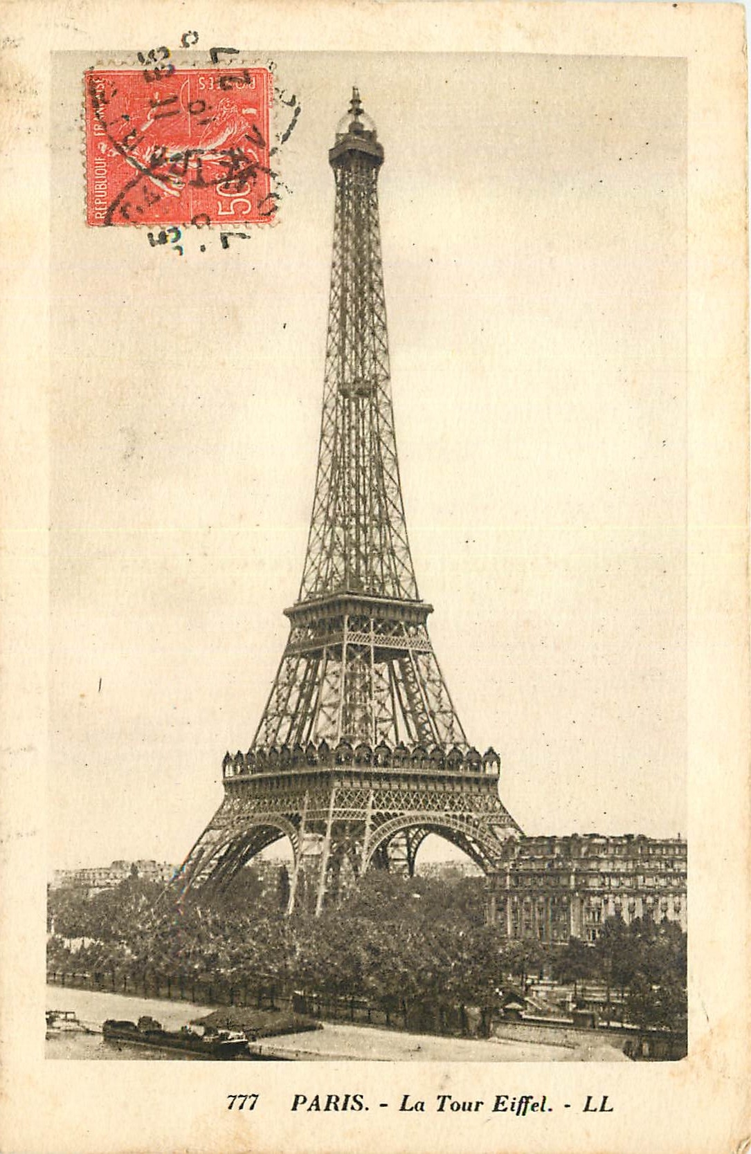 CPA Paris la Tour Eiffel 