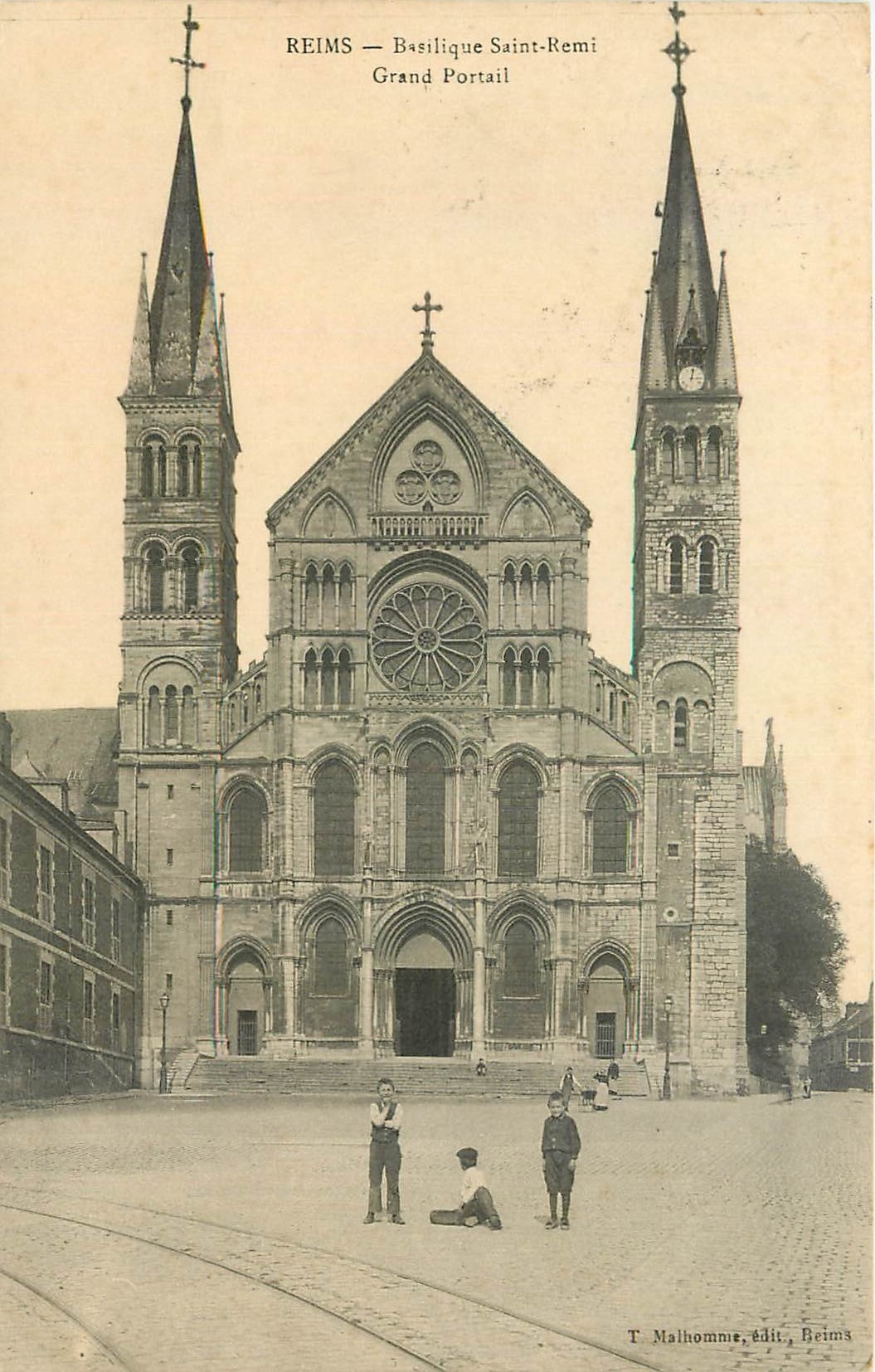 CPA Reims Basilique Saint Remi Grand Portail 