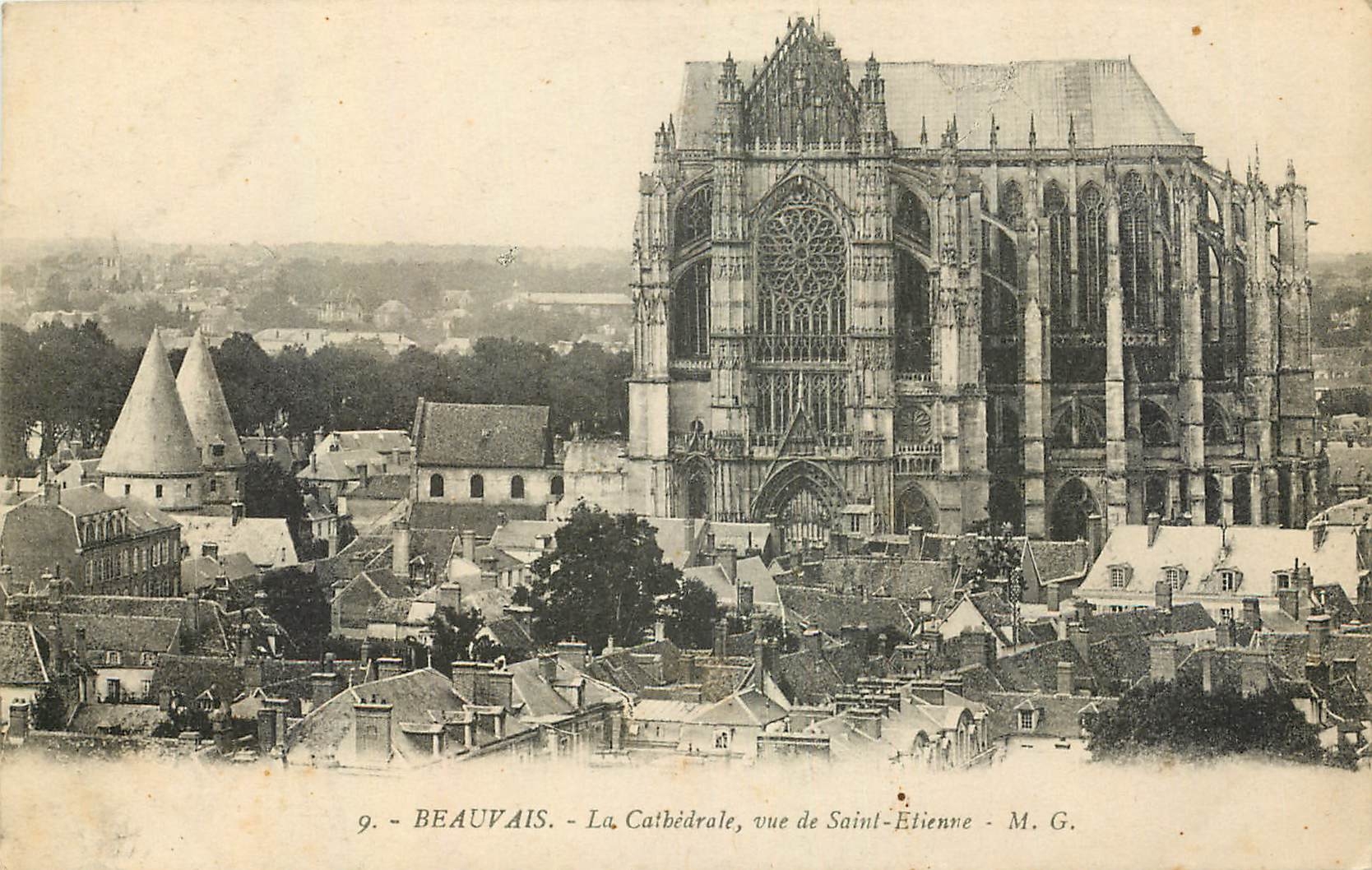 CPA Beauvais la Cathedrale vue de Saint Etienne