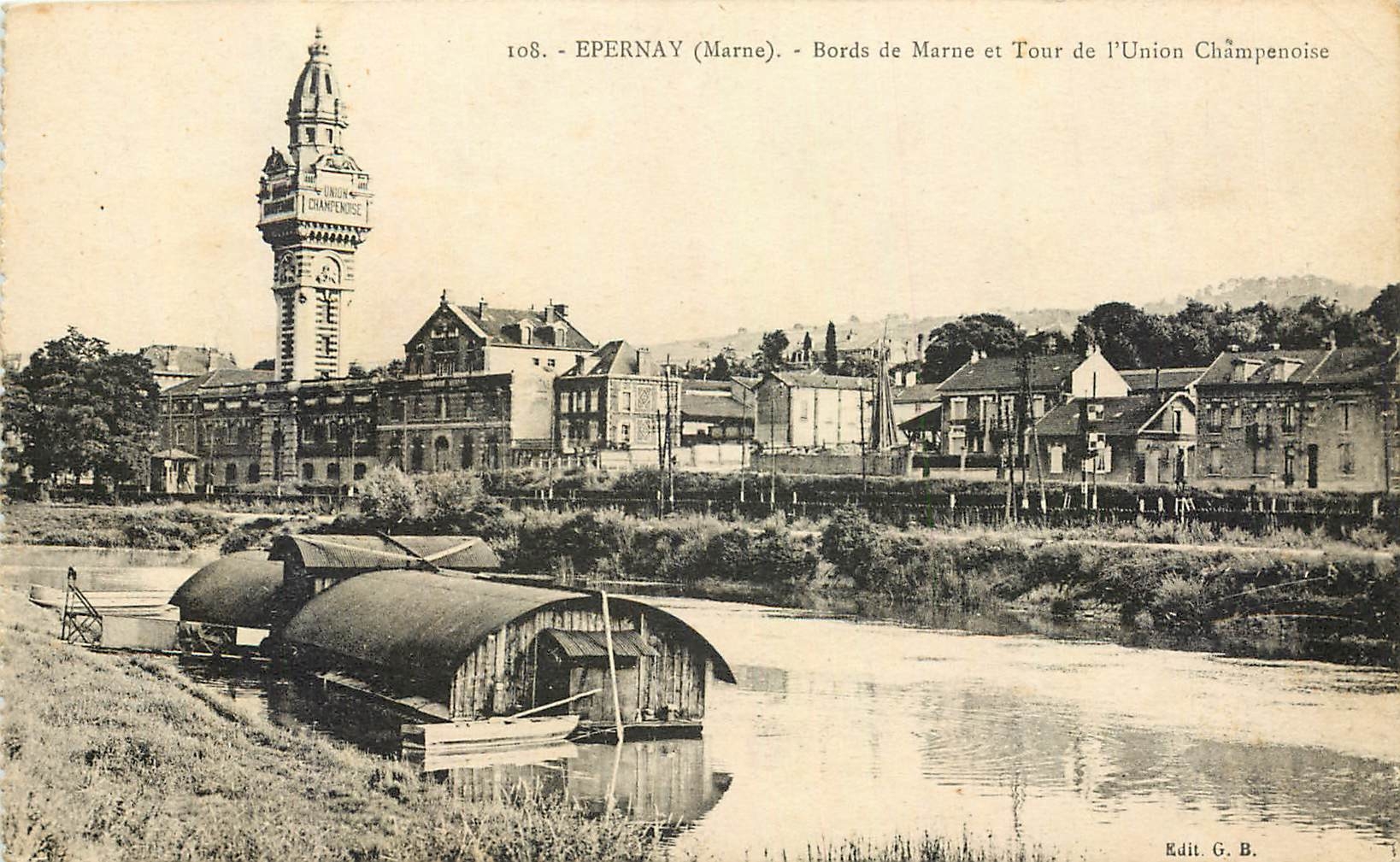 CPA Epernay Marne Bords de Marne et Tour de l'Union Champenoise 